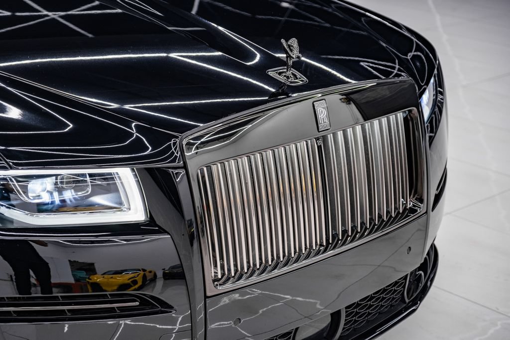 Used 2022 Rolls-Royce Ghost Black Badge AWD/4WD image 8