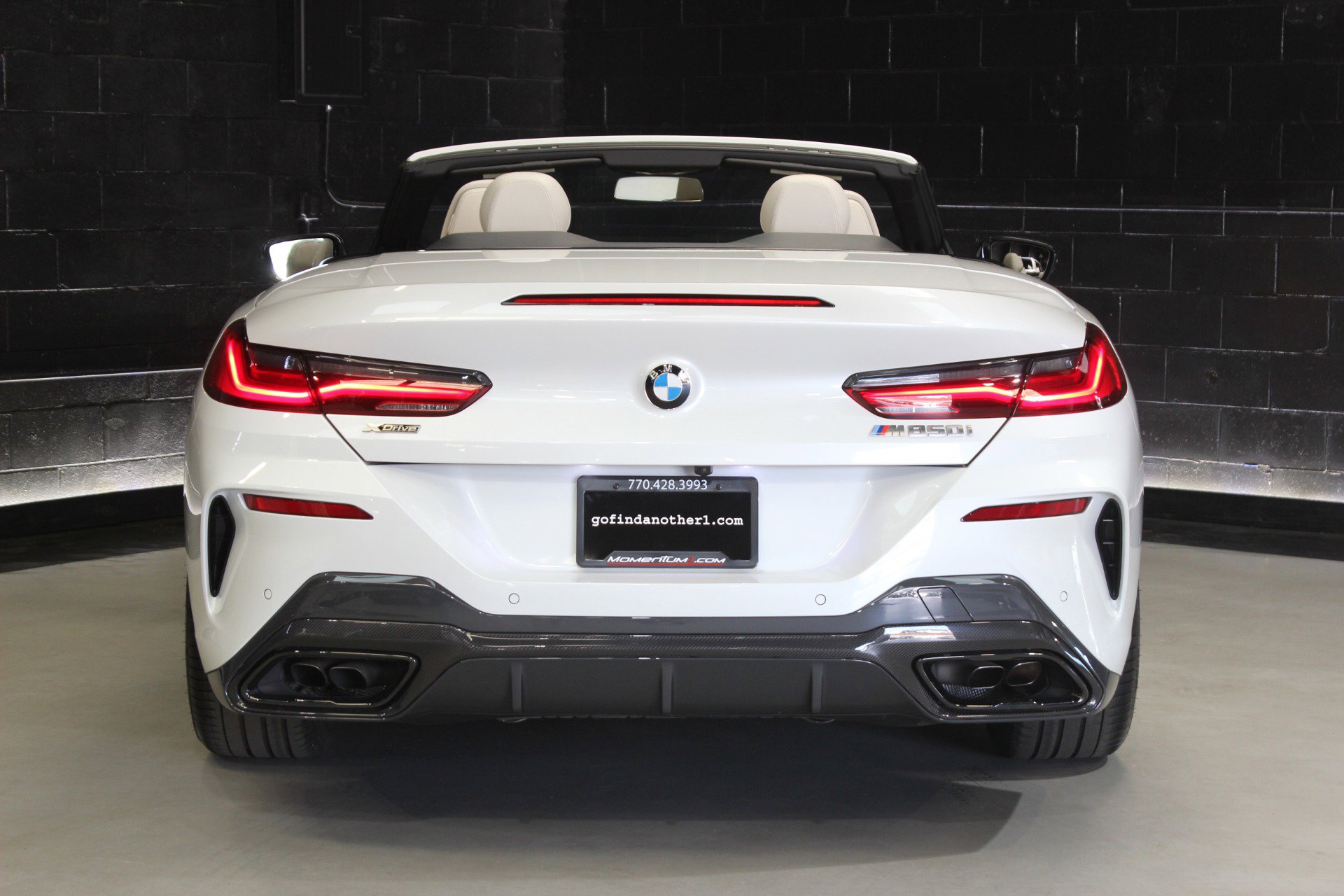 Used 2022 BMW M850i xDrive Convertible w/ M Carbon Exterior Package AWD/4WD image 21