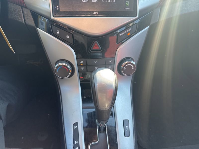 Used 2014 Chevrolet Cruze LT image 15