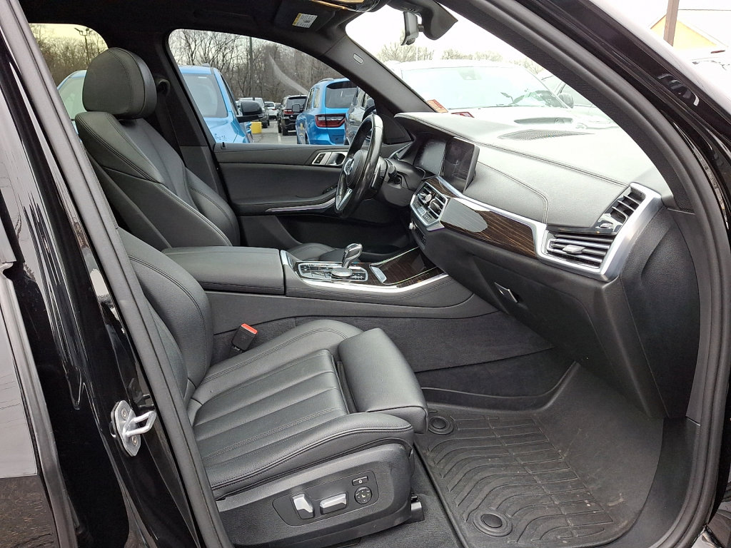 Used 2019 BMW X5 xDrive40i w/ Convenience Package AWD/4WD image 11