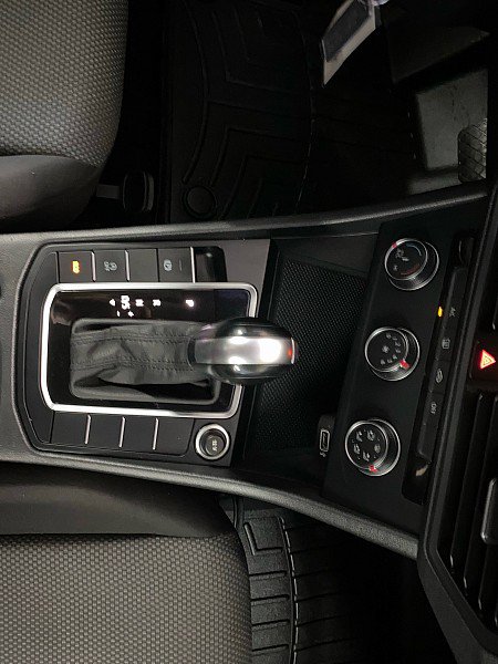 Used 2019 Volkswagen Jetta R-Line image 21