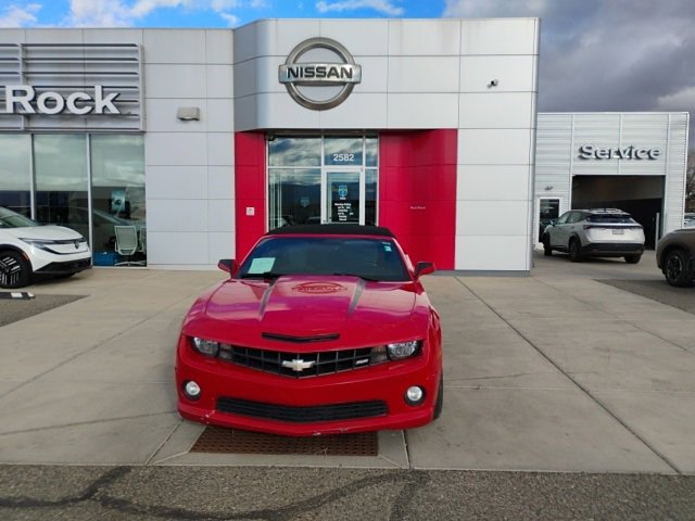 Used 2011 Chevrolet Camaro SS image 2