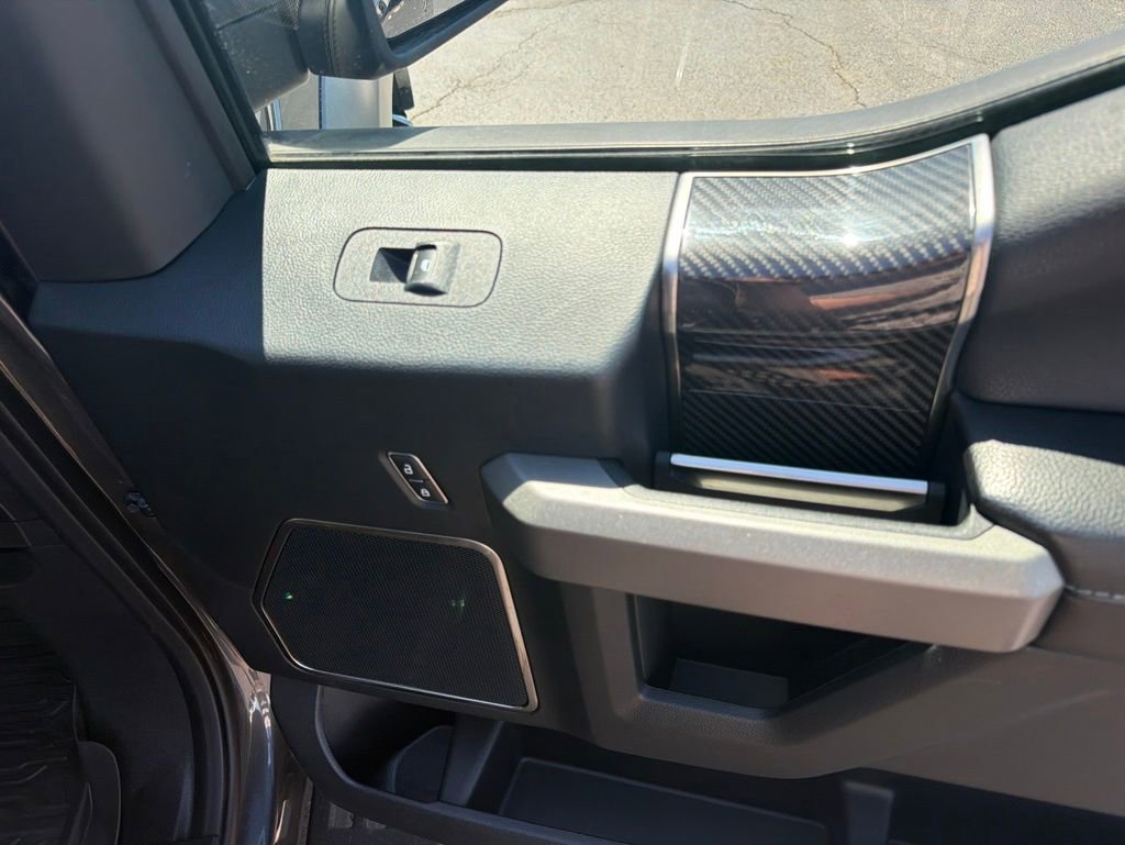 Used 2018 Ford F150 Raptor w/ Equipment Group 802A Luxury AWD/4WD image 31