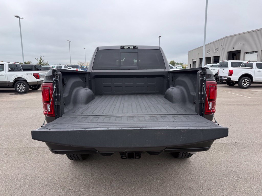 Used 2025 RAM 2500 Laramie w/ Night Edition AWD/4WD image 39