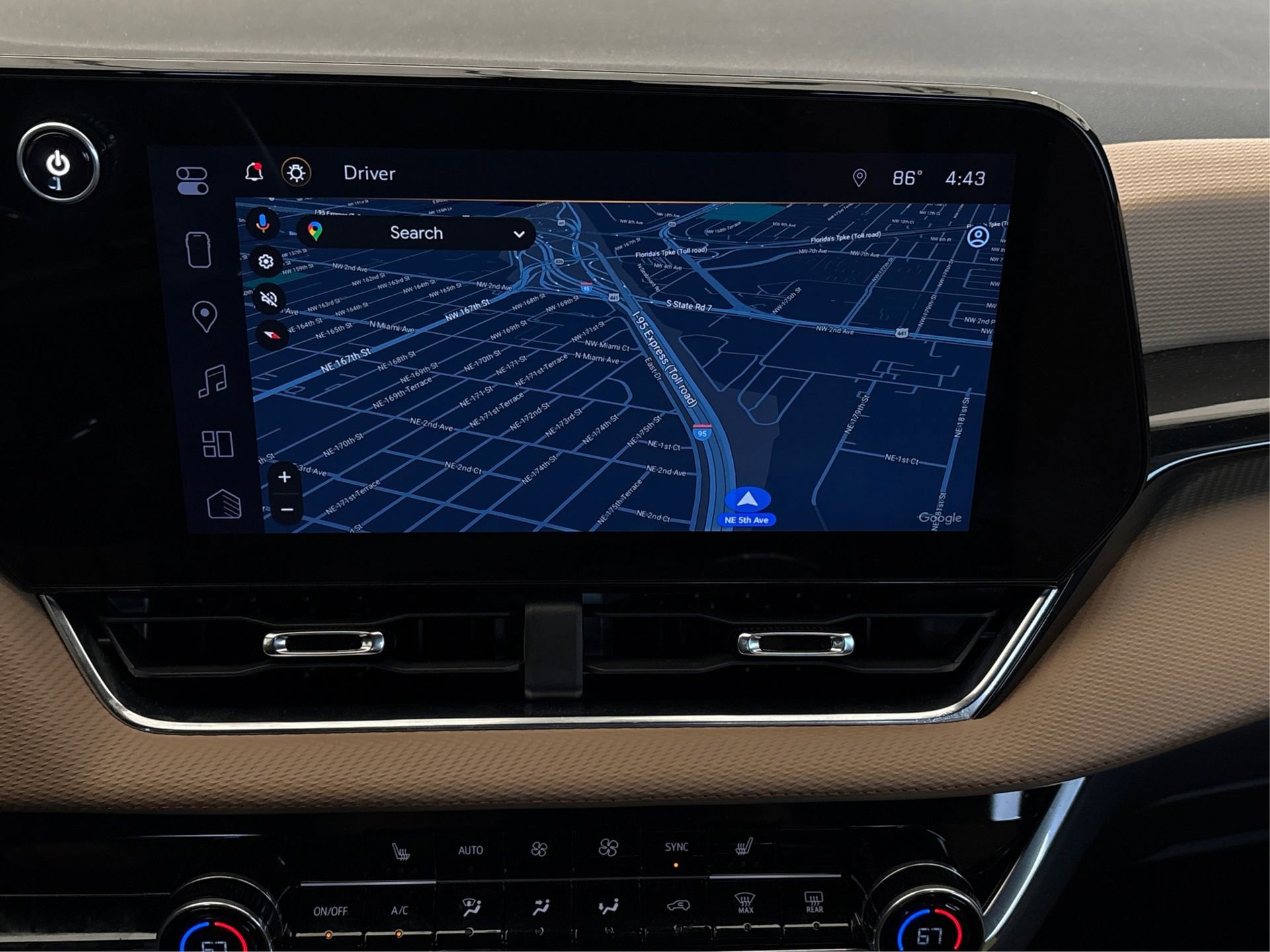 Used 2025 Chevrolet Equinox ACTIV w/ Safety and Technology Package image 24