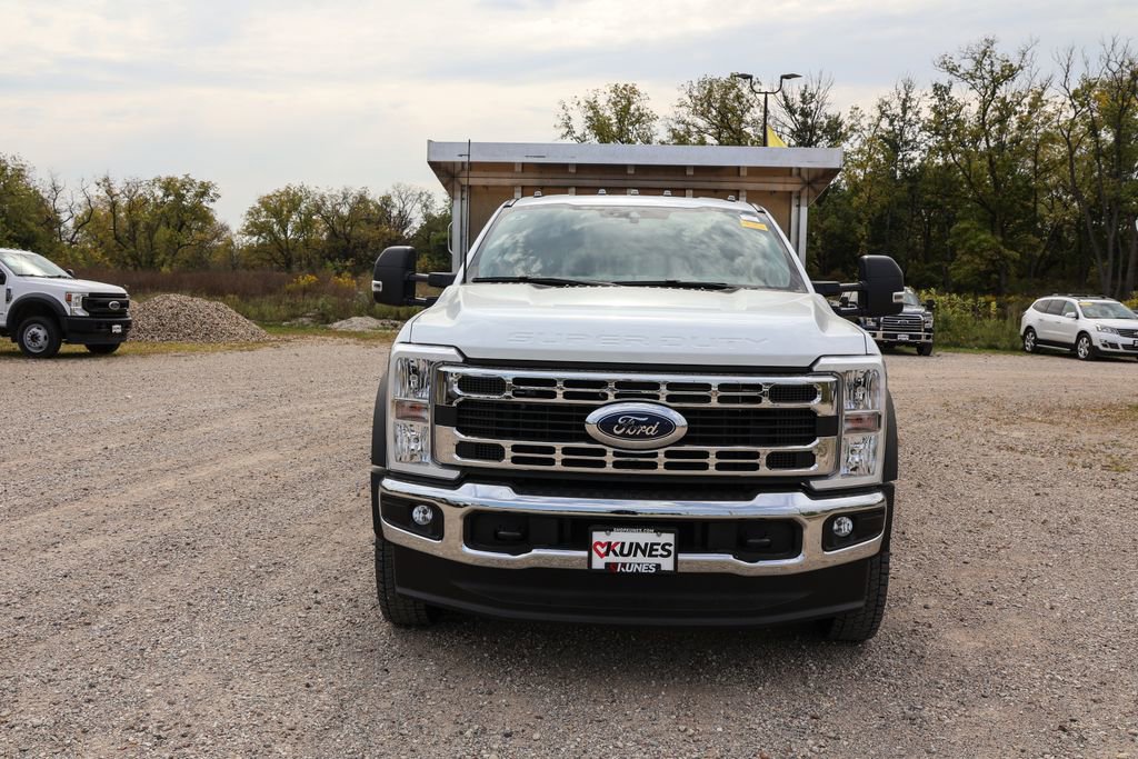 New 2025 Ford F450 XL w/ XL Chrome Package image 2