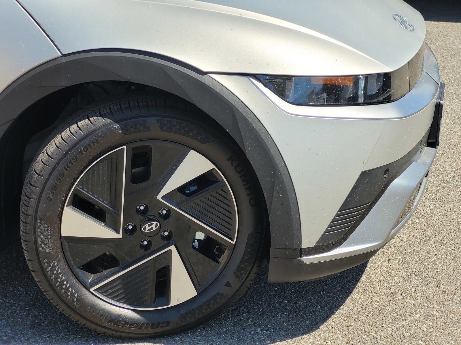 Certified 2025 Hyundai Ioniq 5 SEL RWD image 16