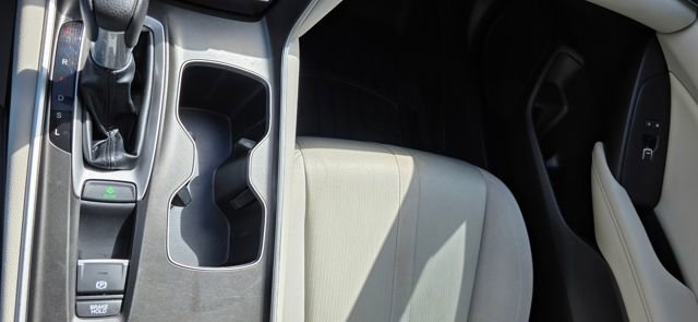 Used 2020 Honda Accord EX image 22