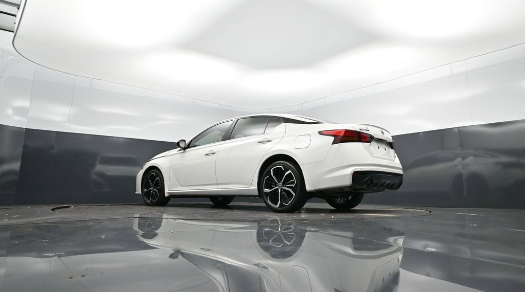 Used 2024 Nissan Altima 2.5 SR image 41