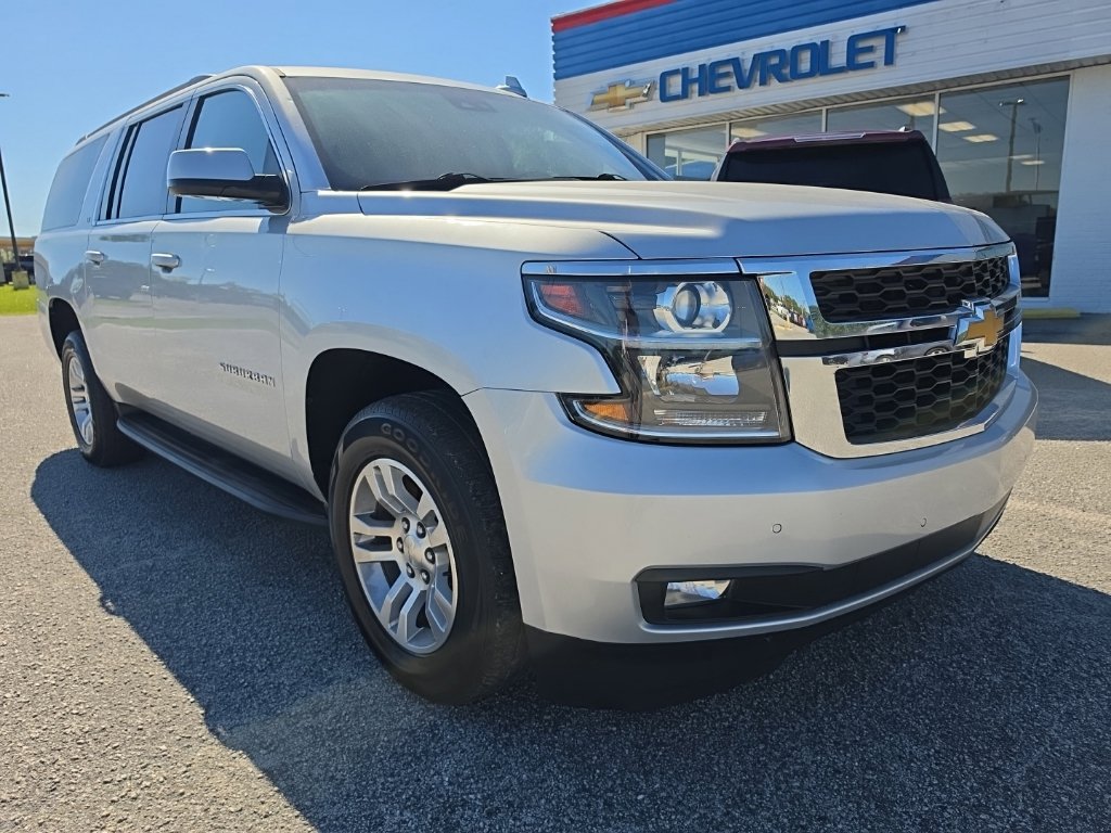 Used 2020 Chevrolet Suburban LT AWD/4WD image 1