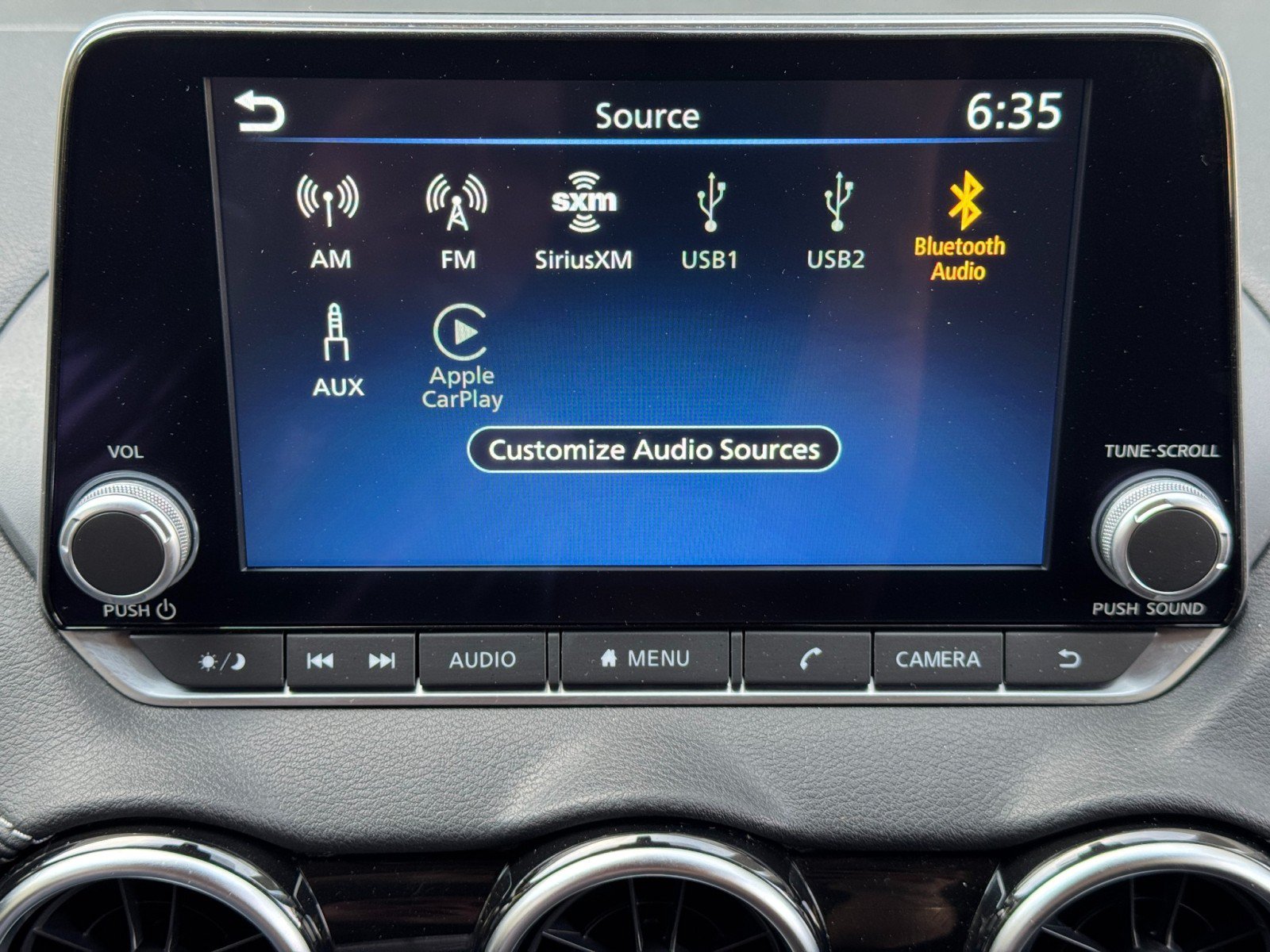 Used 2023 Nissan Sentra SV FWD image 22