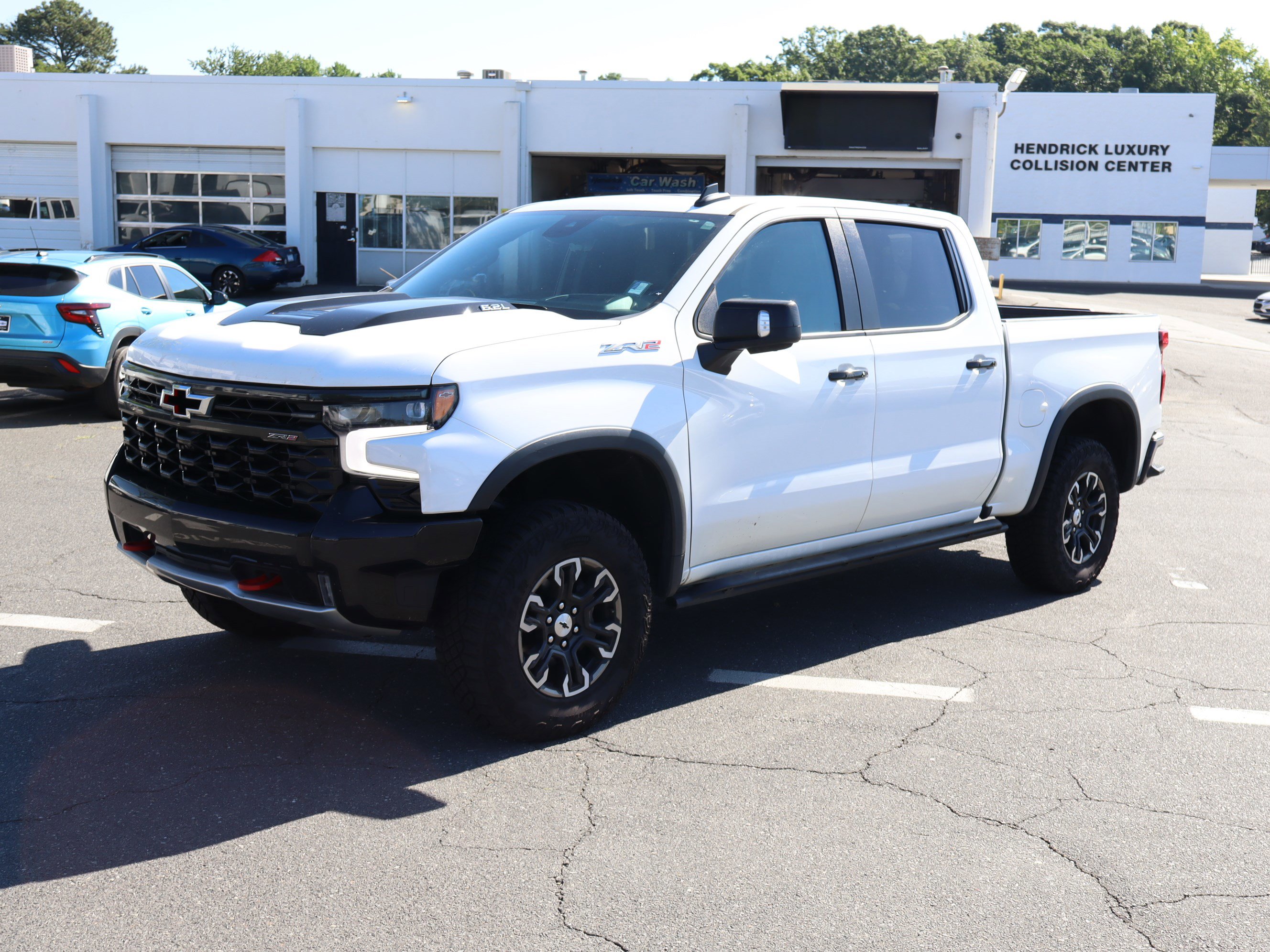 Used 2022 Chevrolet Silverado 1500 ZR2 w/ Technology Package AWD/4WD image 5