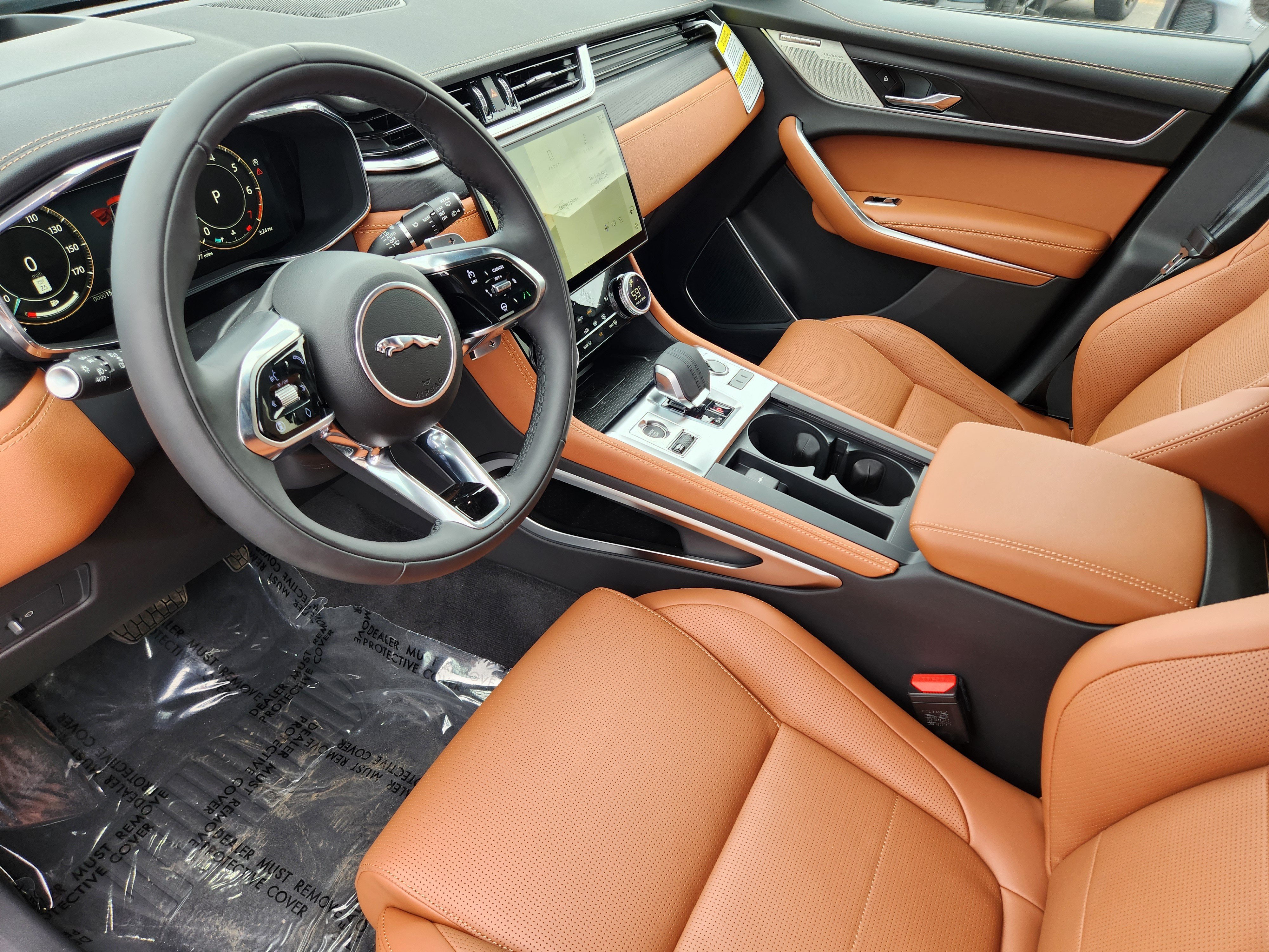 New 2026 Jaguar F-PACE R-Dynamic S image 17