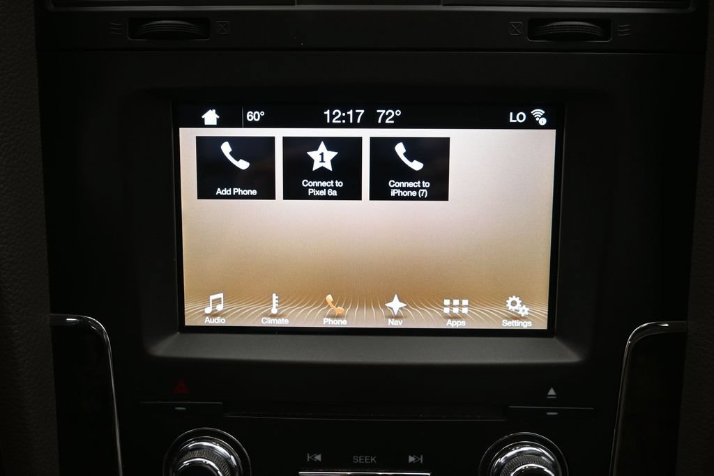 Used 2017 Lincoln Navigator Select AWD/4WD image 16