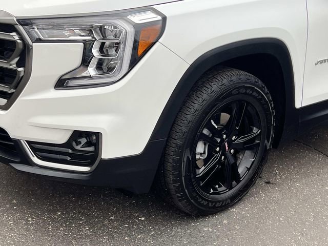 Used 2023 GMC Terrain AT4 w/ Infotainment Package II image 8