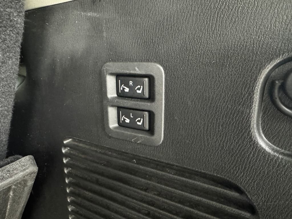 Used 2019 INFINITI QX80 Luxe w/ Proassist Package image 42