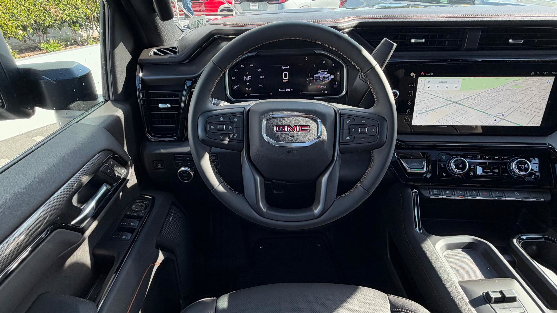 New 2026 GMC Sierra 2500 AT4 w/ AT4 Premium Plus Package AWD/4WD image 9