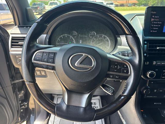 Used 2022 Lexus GX 460 Luxury w/ Sport Design Package AWD/4WD image 14