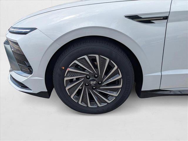 New 2025 Hyundai Sonata SEL FWD image 23