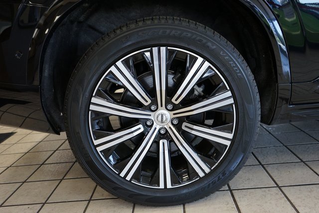 Used 2023 Volvo XC90 B6 Plus image 59