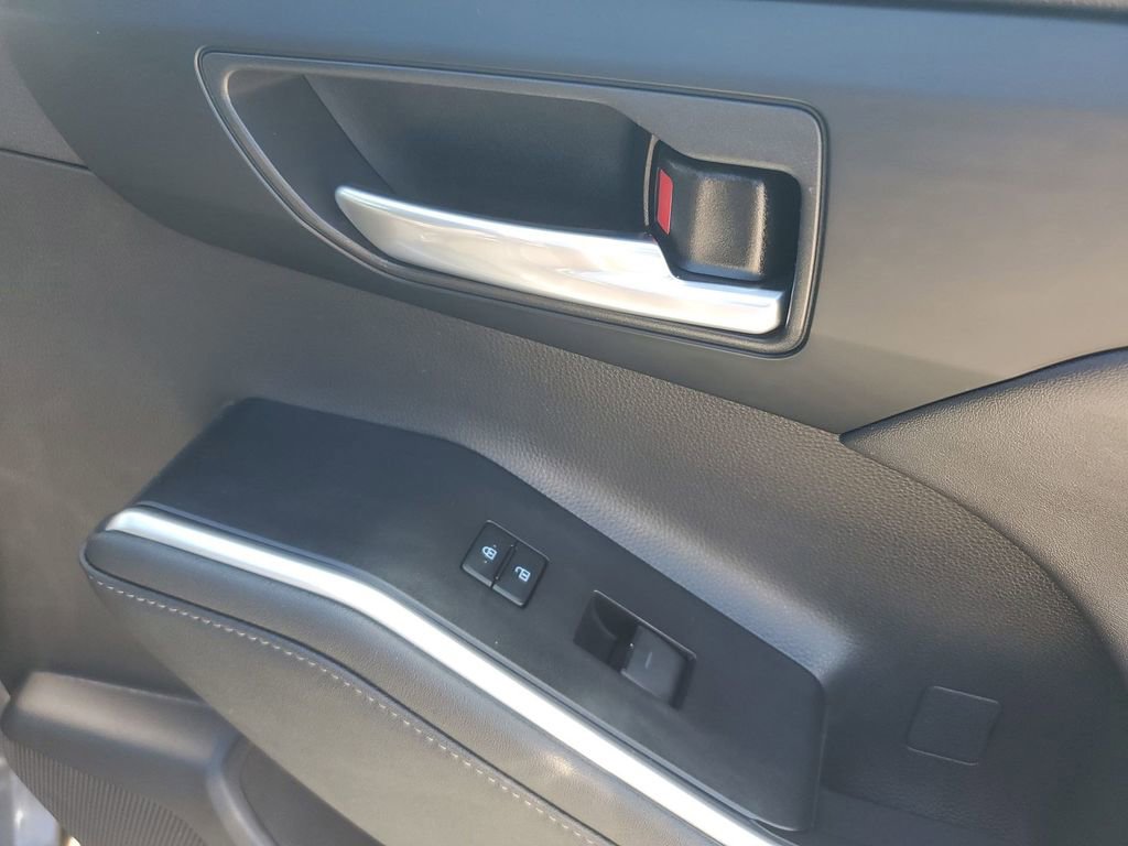 Certified 2023 Toyota Highlander L image 49