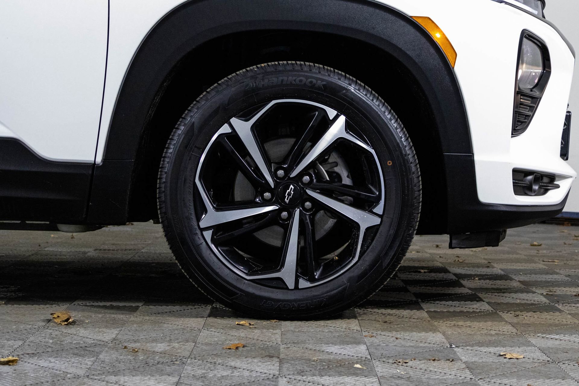 Used 2023 Chevrolet TrailBlazer RS w/ Convenience Package image 41