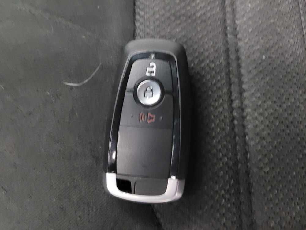 Used 2019 Ford Fusion SE FWD image 32