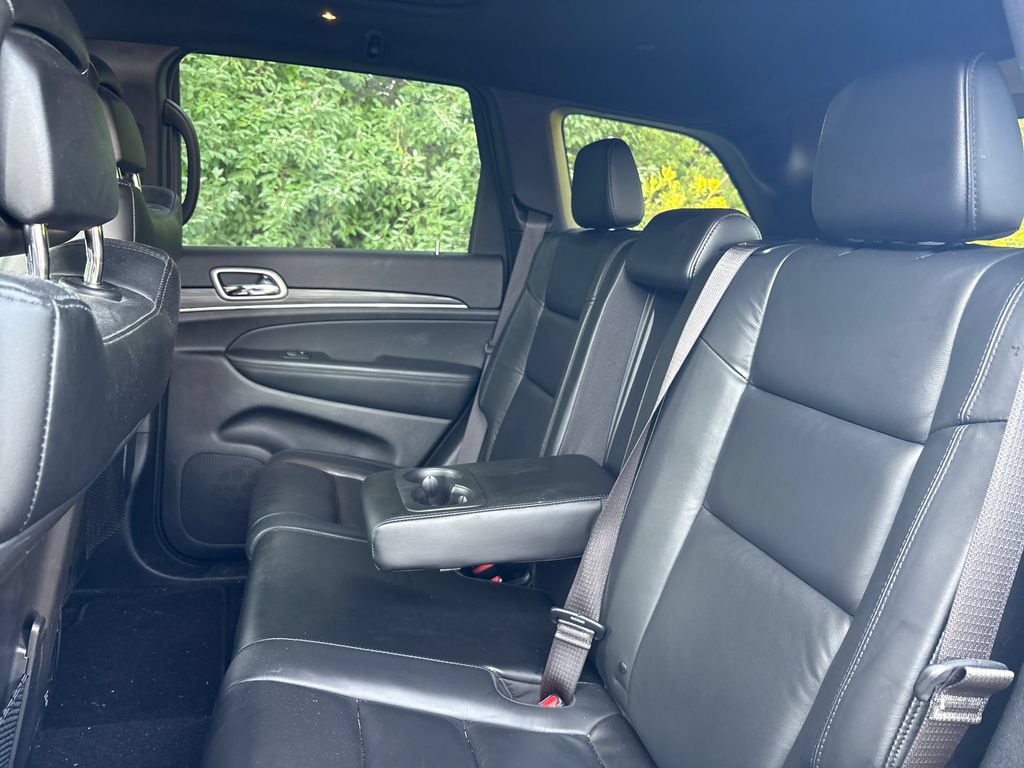 Used 2021 Jeep Grand Cherokee Limited w/ Sun & Sound Group AWD/4WD image 8