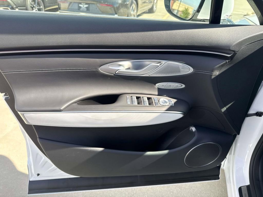 New 2026 Genesis GV70 2.5T Advanced image 21