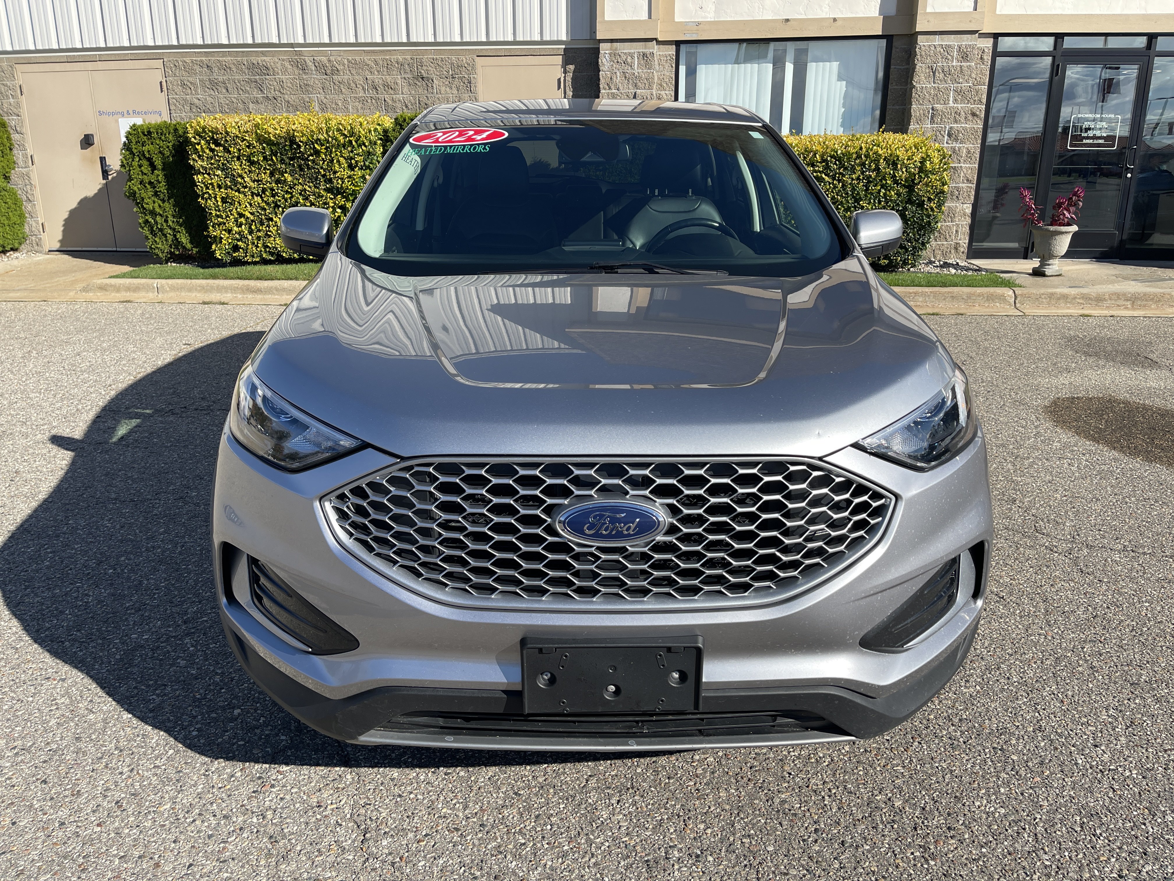 Used 2024 Ford Edge SEL AWD/4WD image 8