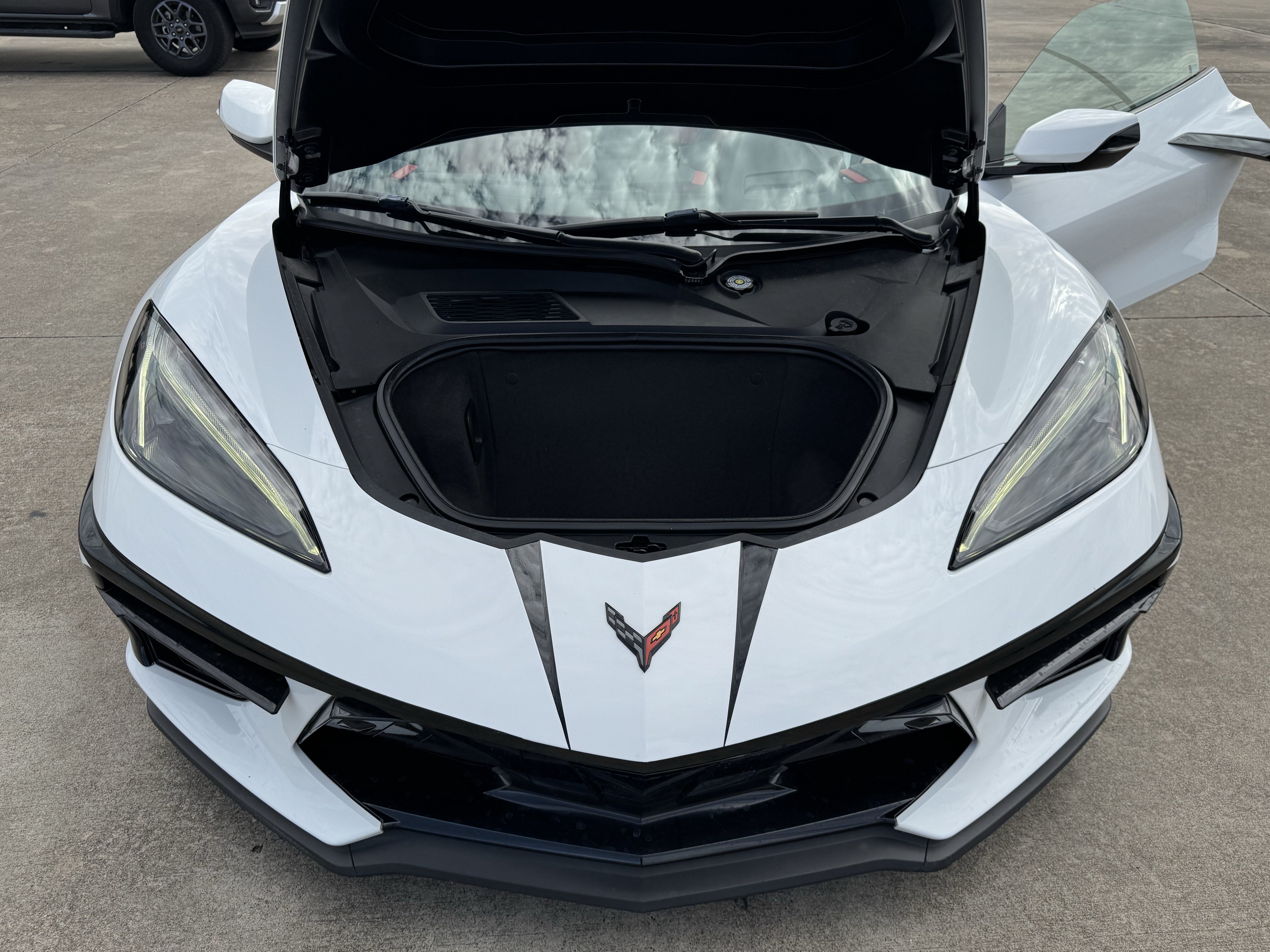 Used 2021 Chevrolet Corvette Stingray Preferred Conv w/ Z51 Performance Package RWD image 29