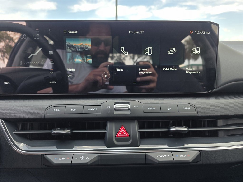 New 2025 Kia K4 EX image 22