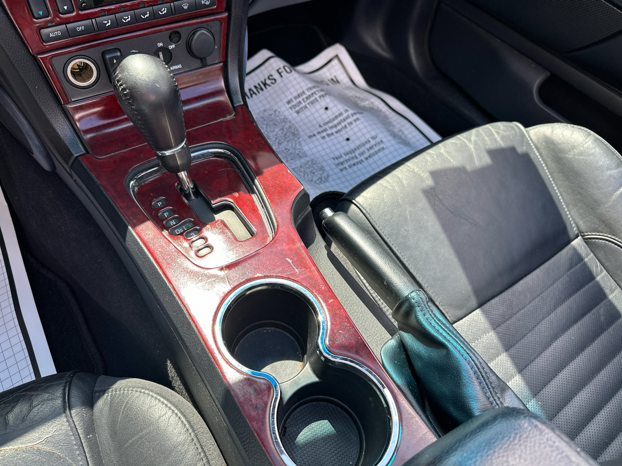 Used 2003 Ford Thunderbird image 14