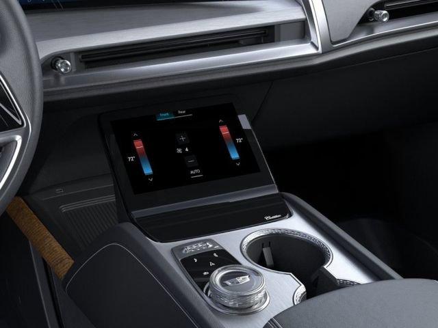 New 2027 Cadillac Vistiq Premium Luxury w/ LPO, Floor Liner Package AWD/4WD image 23