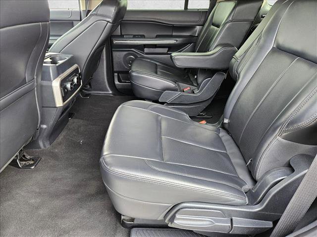 Used 2024 Ford Expedition XLT AWD/4WD image 18