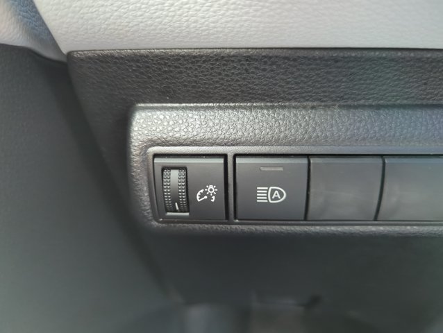 Certified 2025 Toyota Corolla SE FWD image 13
