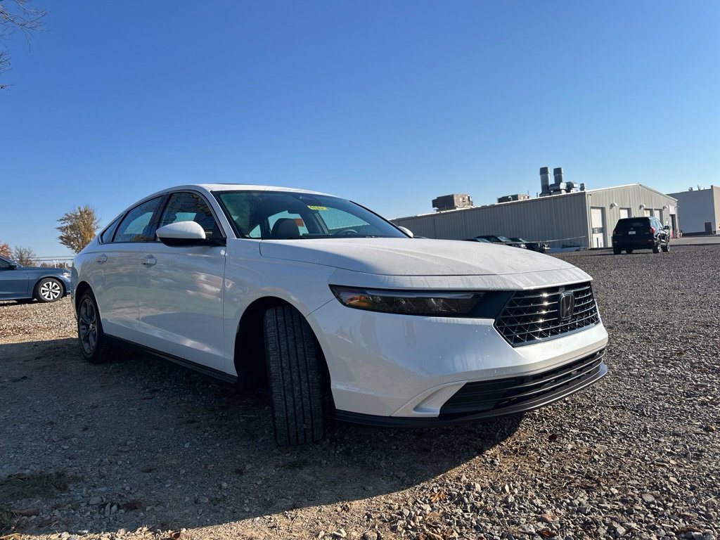 Used 2024 Honda Accord EX image 14