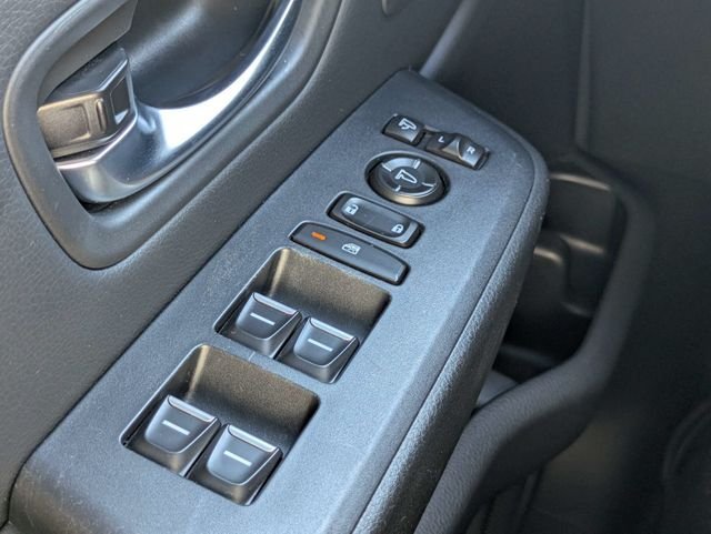 Used 2025 Honda Pilot TrailSport image 26