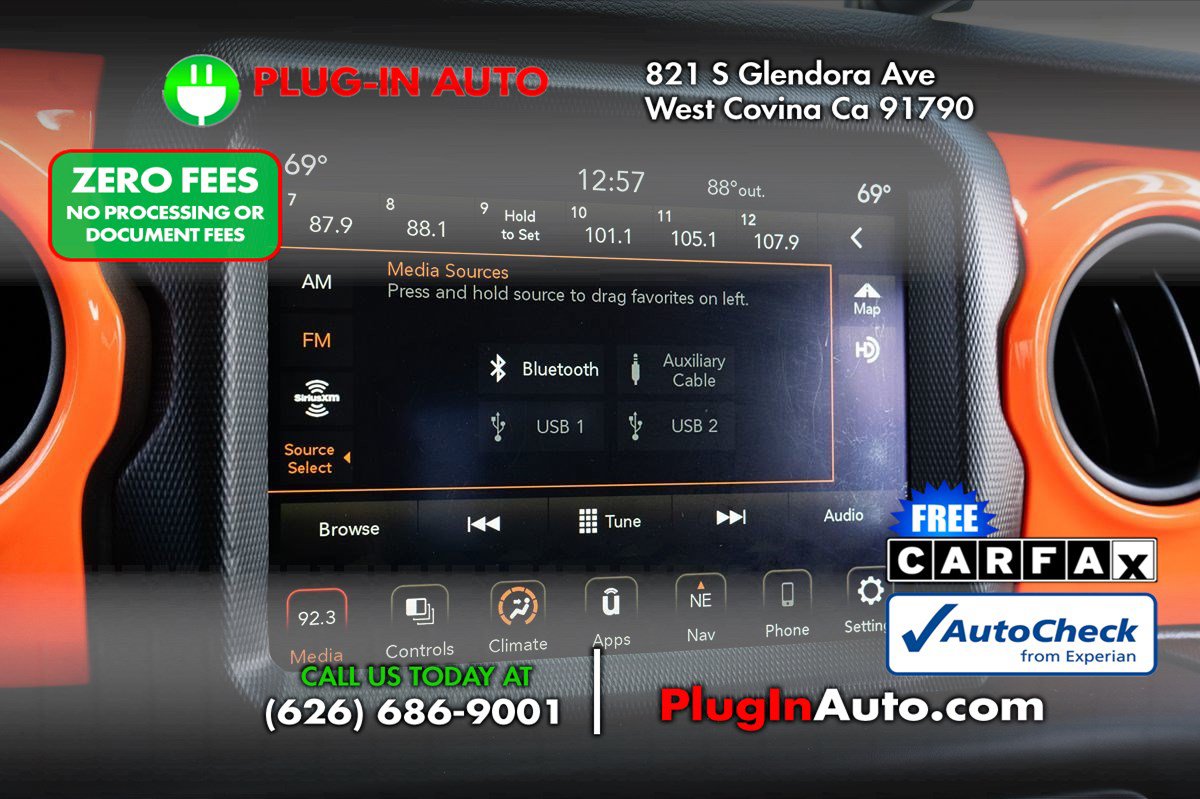 Used 2023 Jeep Gladiator Sport AWD/4WD image 36