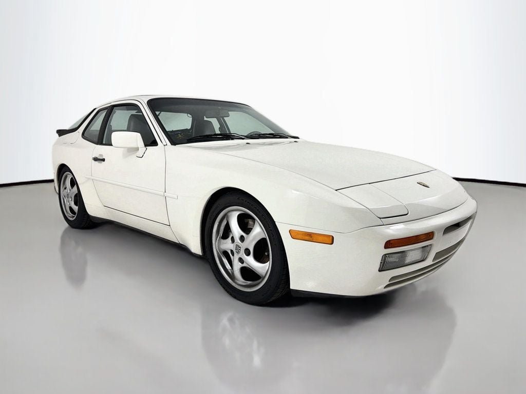Used 1988 Porsche 944 Turbo RWD image 7