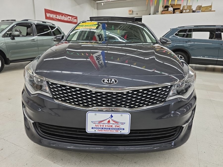 Used 2018 Kia Optima EX w/ Premium Package FWD image 2