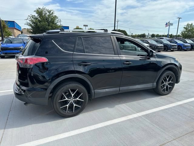 Used 2016 Toyota RAV4 SE FWD image 16