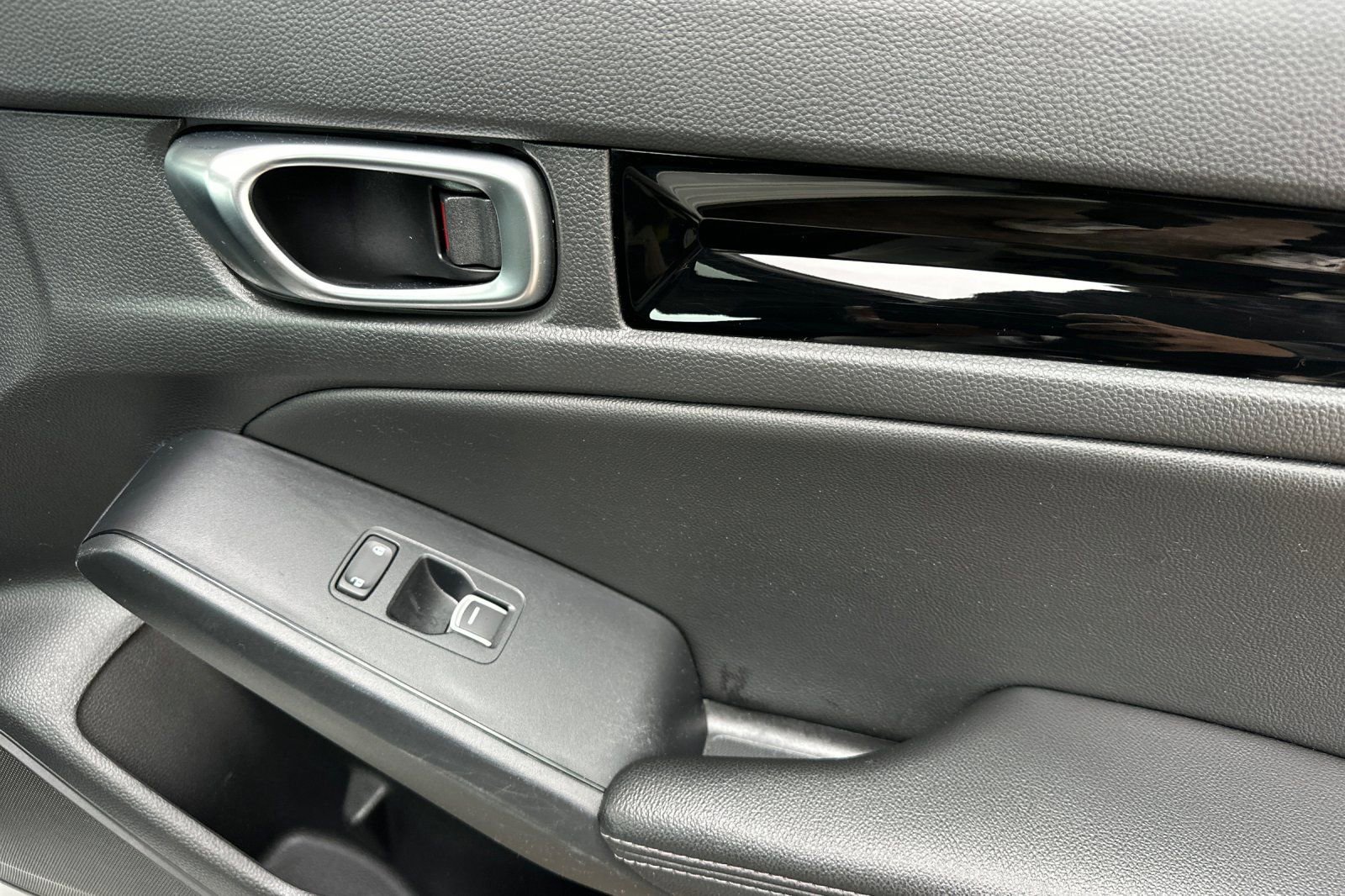 Used 2024 Honda Civic EX-L image 20