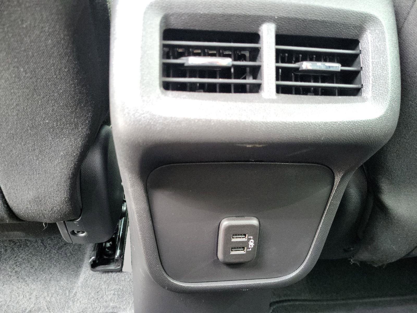 Used 2024 Chevrolet Equinox LT image 20