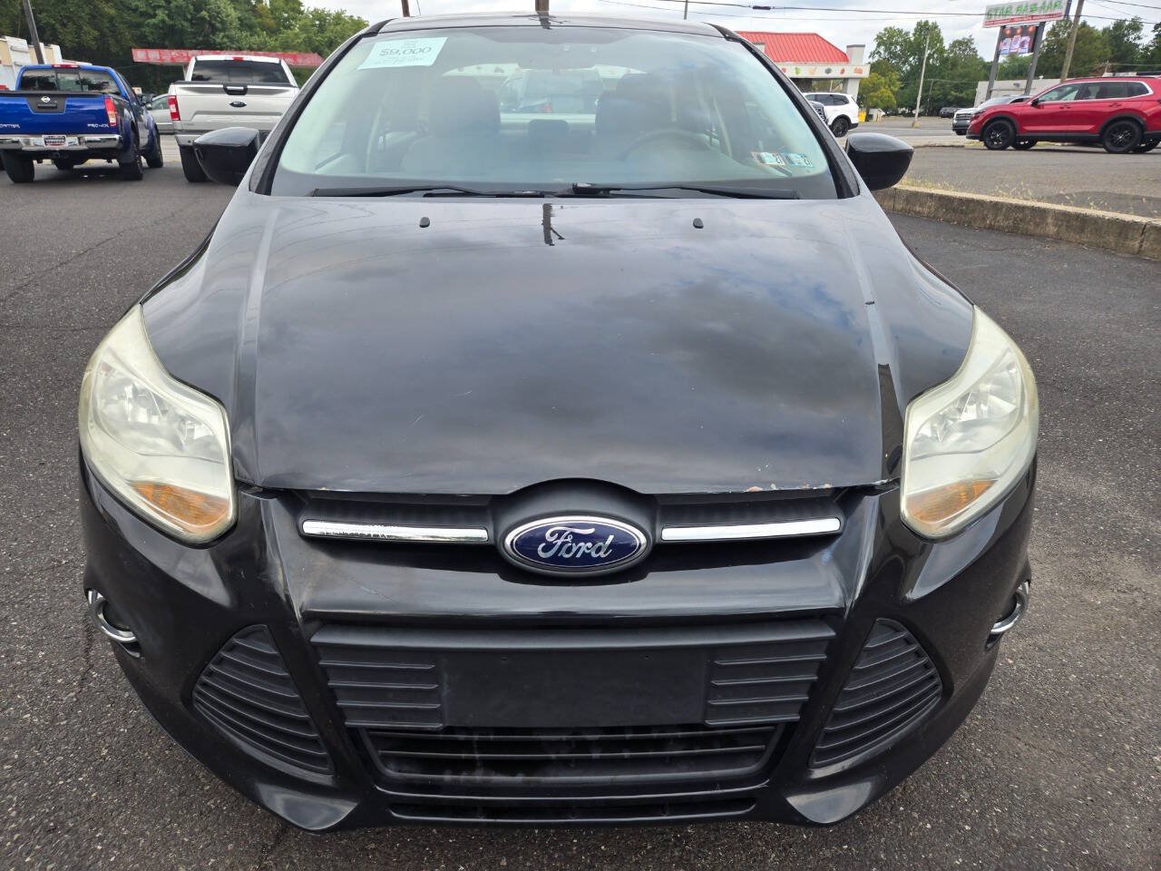 Used 2012 Ford Focus SE FWD image 3