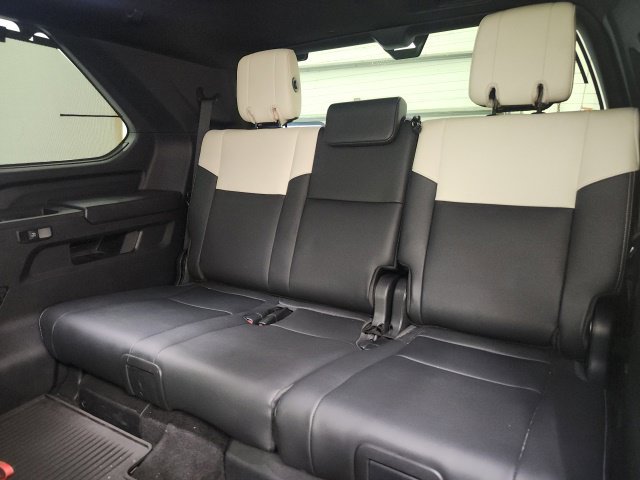 Certified 2024 Toyota Sequoia Capstone AWD/4WD image 7