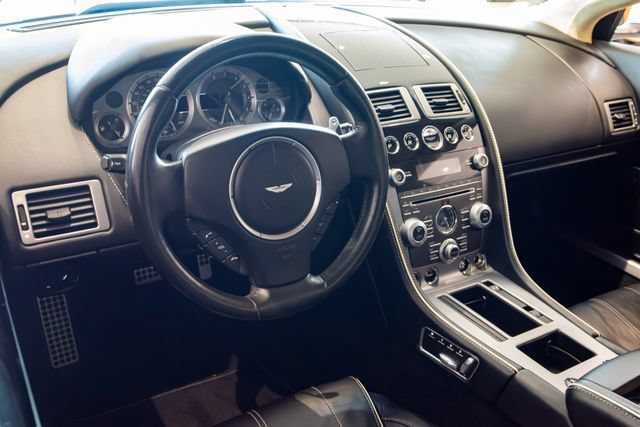 Used 2012 Aston Martin Virage Coupe RWD image 9
