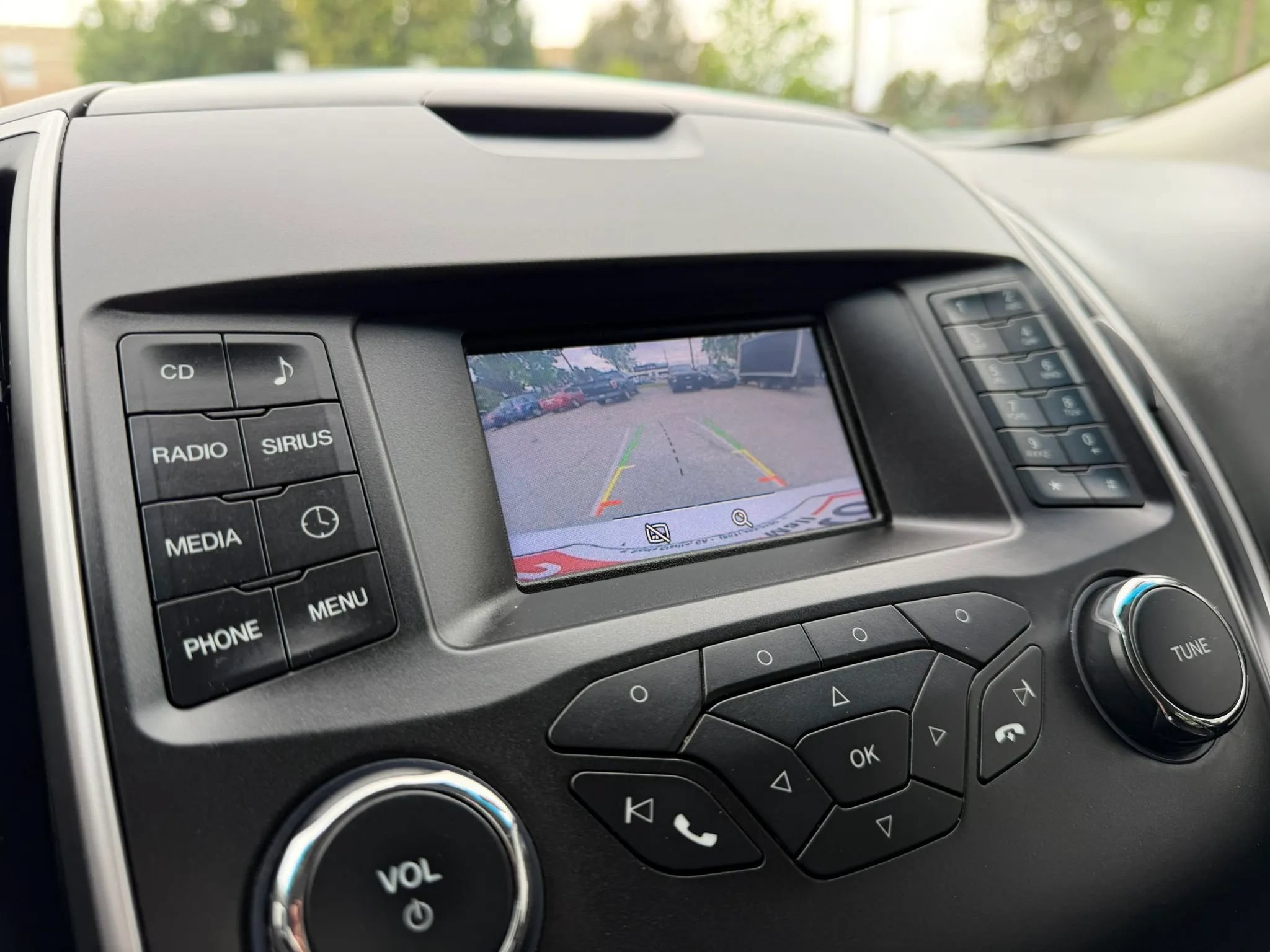 Used 2015 Ford Edge SEL FWD image 15