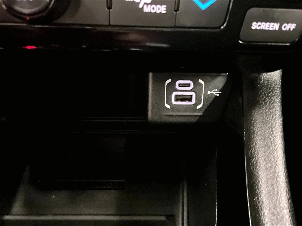 Used 2022 Jeep Compass Limited w/ Elite Group image 26