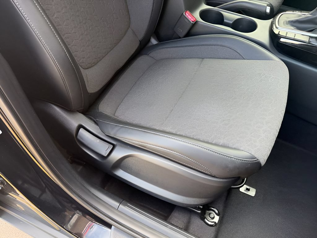 Used 2026 Kia Seltos S FWD image 23